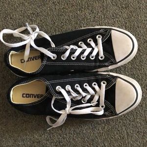 Chuck Taylor All Star low tops